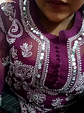 Snapshot of Ayesha_mahi chatting on 17, 3, 2025 Ayesha mahi online show from 17, 3, 2025