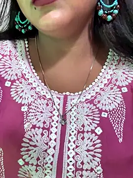 Snapshot of Ayesha_mahi chatting on 29, 9, 2025 Ayesha mahi online show from 29, 9, 2025