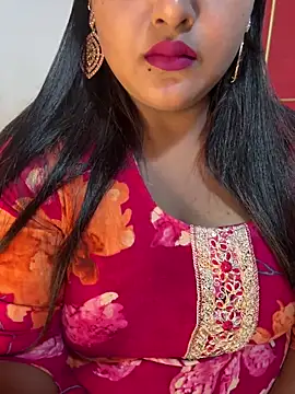 Snapshot of Ayesha_mahi chatting on 6, 11, 2025 Ayesha mahi online show from 6, 11, 2025