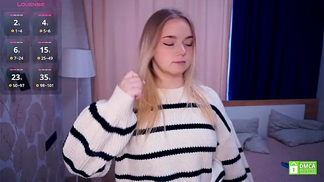 Snapshot of ZaraCreedon chatting on 24, 10, 2025 ZaraCreedon online show from 24, 10, 2025