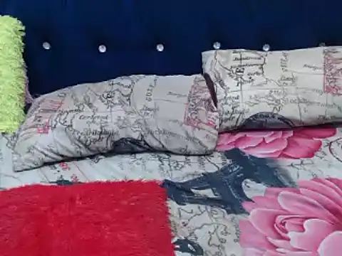 Snapshot of roseendoo1 chatting on 17, 2, 2025 roseendoo1 online show from 17, 2, 2025