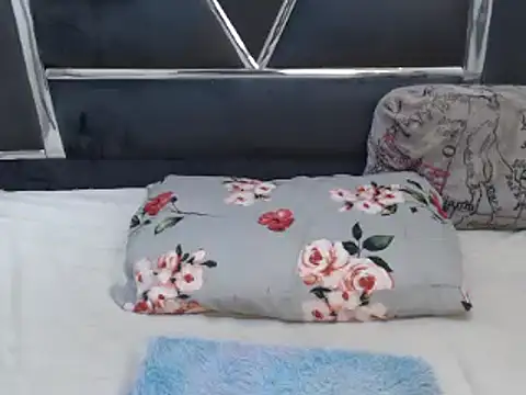 Snapshot of roseendoo1 chatting on 21, 9, 2025 roseendoo1 online show from 21, 9, 2025