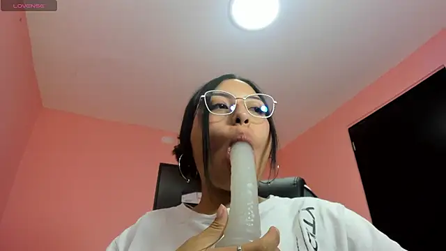 AlanaPetterson online show from 19, 12, 2024