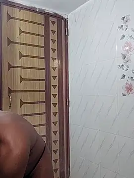 Snapshot of HunkyAriyan chatting on 17, 3, 2025 HunkyAriyan online show from 17, 3, 2025