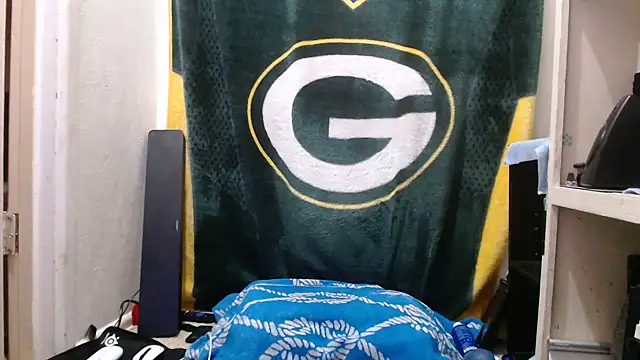 Apeezy14 online show from 10, 1, 2025