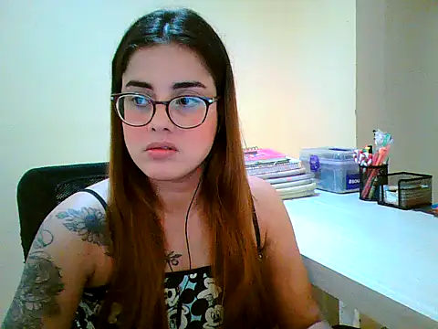 maliamiller online show from 23, 10, 2025