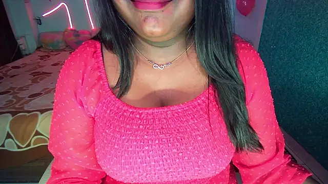 Snapshot of expression_queen chatting on 19, 2, 2025 expression queen online show from 19, 2, 2025