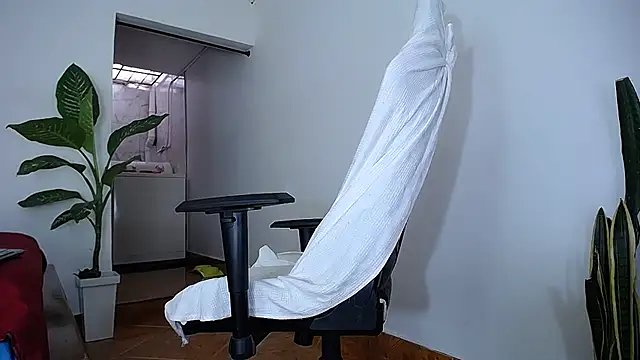 diamond black00 online show from 10, 9, 2025