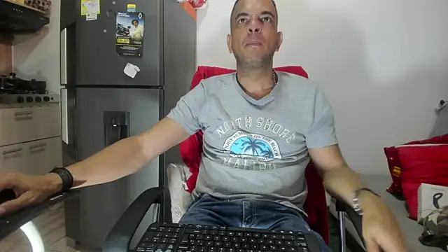 latinmartin73 online show from 28, 12, 2024