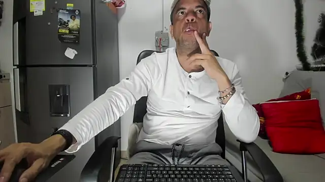 latinmartin73 online show from 30, 12, 2024