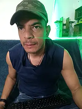 latinmartin73 online show from 1, 3, 2025