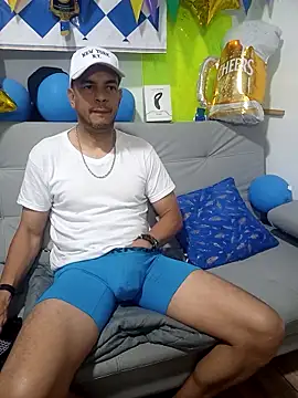 latinmartin73 online show from 1, 10, 2025