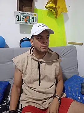 latinmartin73 online show from 12, 10, 2025