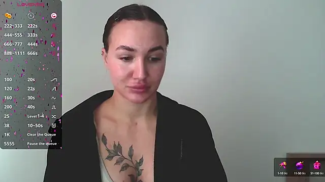 Snapshot of Stasia_Queen chatting on 10, 12, 2024 Stasia Queen online show from 10, 12, 2024