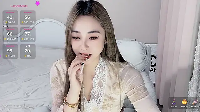 Caitlyn   online show from 14, 12, 2024