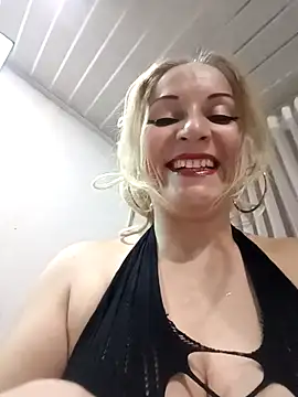 Snapshot of Fenix_528 chatting on 22, 11, 2025 Fenix 528 online show from 22, 11, 2025