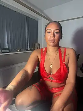 Snapshot of bigbootyjayda chatting on 19, 12, 2024 bigbootyjayda online show from 19, 12, 2024