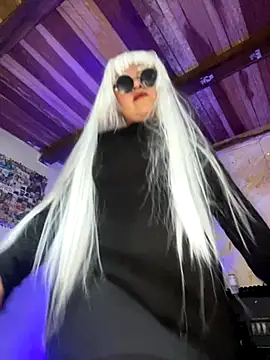 SophiaWeestt99 online show from 11, 10, 2025