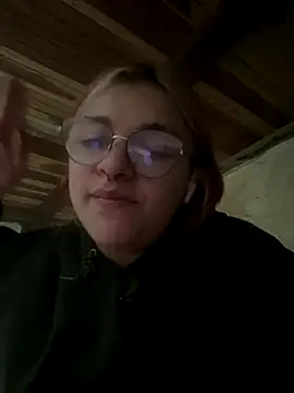 SophiaWeestt99 online show from 21, 11, 2025