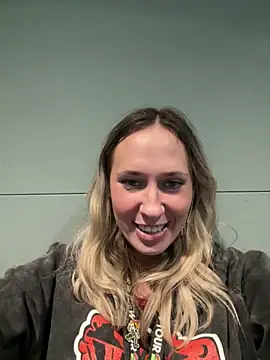 M1ssyk1ssy online show from 30, 12, 2024