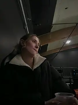 M1ssyk1ssy online show from 2, 2, 2025