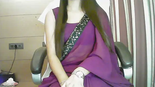 collage hoty online show from 14, 1, 2026