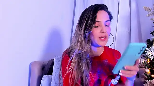 camilawm19 online show from 5, 12, 2024