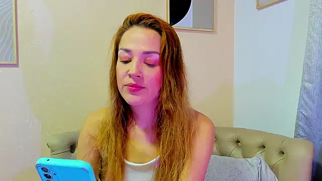 camilawm19 online show from 18, 3, 2025