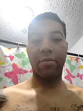 Snapshot of Morenocosta12 chatting on 25, 11, 2025 Morenocosta12 online show from 25, 11, 2025