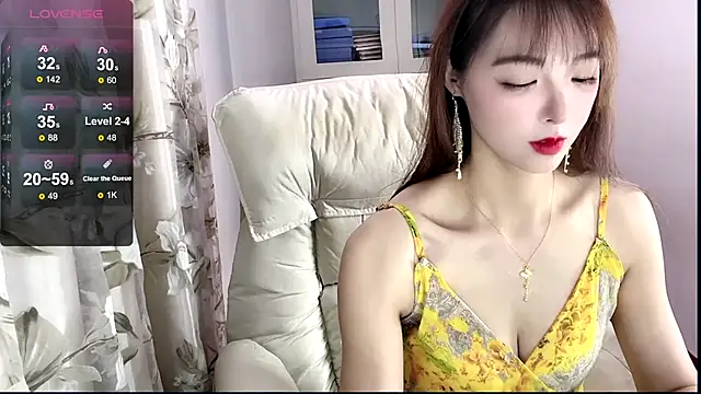 NINIbaby-99 online show from 6, 1, 2025