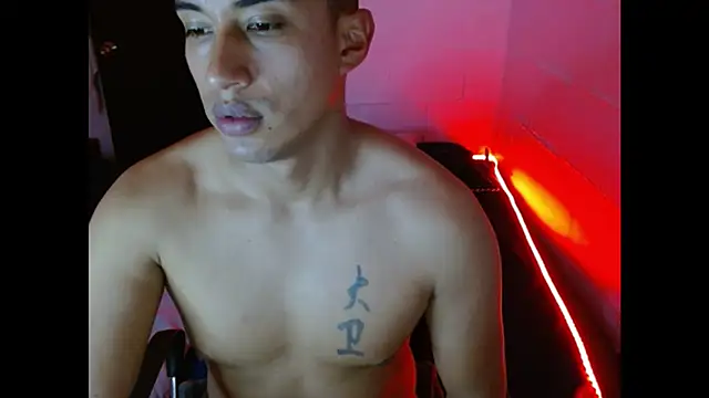 Snapshot of Davixx258 chatting on 6, 2, 2025 Davixx258 online show from 6, 2, 2025