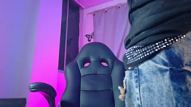 meggan 77 online show from 13, 1, 2026