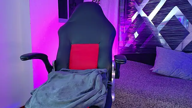 meggan 77 online show from 28, 2, 2026