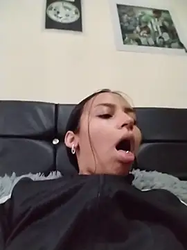 emma ambar online show from 21, 11, 2025