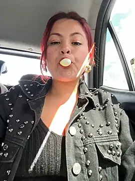 lia moon77 online show from 4, 12, 2024