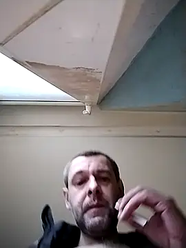 Snapshot of Andrzej-M chatting on 25, 11, 2025 Andrzej-M online show from 25, 11, 2025