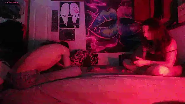 NovaLove2002 online show from 13, 11, 2025