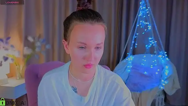 Snapshot of Wendy_mm chatting on 2, 10, 2025 Wendy mm online show from 2, 10, 2025