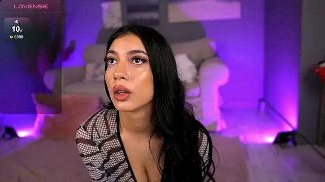 Snapshot of BetsyGonzale chatting on 25, 1, 2025 BetsyGonzale online show from 25, 1, 2025