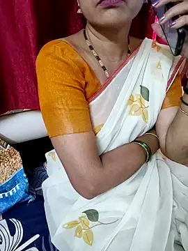 Snapshot of anuradha1432 chatting on 11, 3, 2026 anuradha1432 online show from 11, 3, 2026