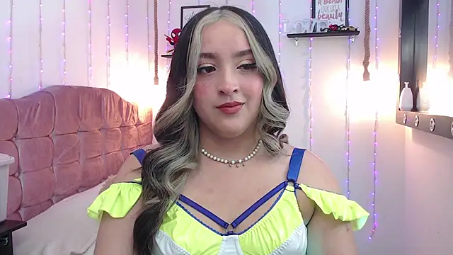 sapphire lilac online show from 2, 12, 2024