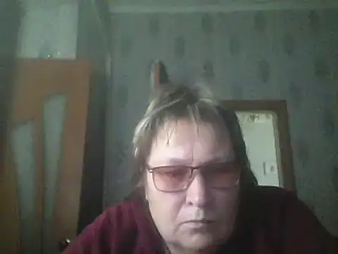 Snapshot of MelanieCold467 chatting on 6, 11, 2025 MelanieCold467 online show from 6, 11, 2025