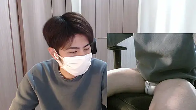 Snapshot of ryota_kkk chatting on 19, 3, 2026 ryota kkk online show from 19, 3, 2026