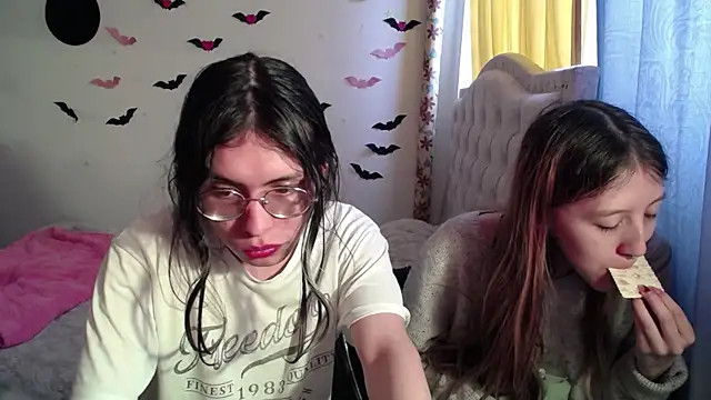 BRIAR AND BLAIR online show from 30, 10, 2025