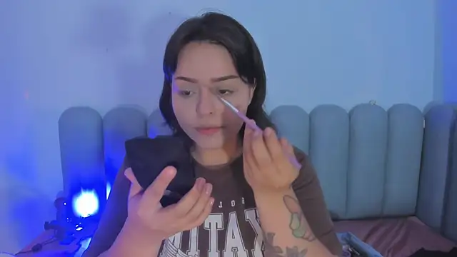 curvy rousi online show from 21, 3, 2026