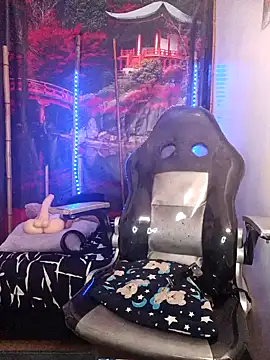 Snapshot of dark_doll5 chatting on 6, 12, 2024 dark doll5 online show from 6, 12, 2024