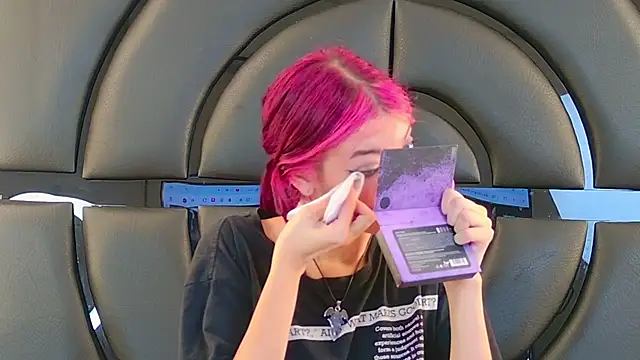 Snapshot of ElizabetthKitty chatting on 27, 1, 2025 ElizabetthKitty online show from 27, 1, 2025