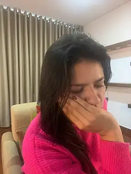 Snapshot of Alice_Biel chatting on 20, 1, 2025 Alice Biel online show from 20, 1, 2025