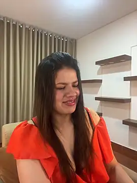 Snapshot of Alice_Biel chatting on 20, 1, 2025 Alice Biel online show from 20, 1, 2025