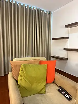 Snapshot of Alice_Biel chatting on 31, 1, 2025 Alice Biel online show from 31, 1, 2025